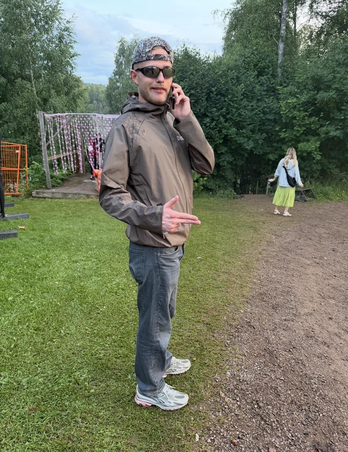 Jakob Axelsson — bakom kulisserna